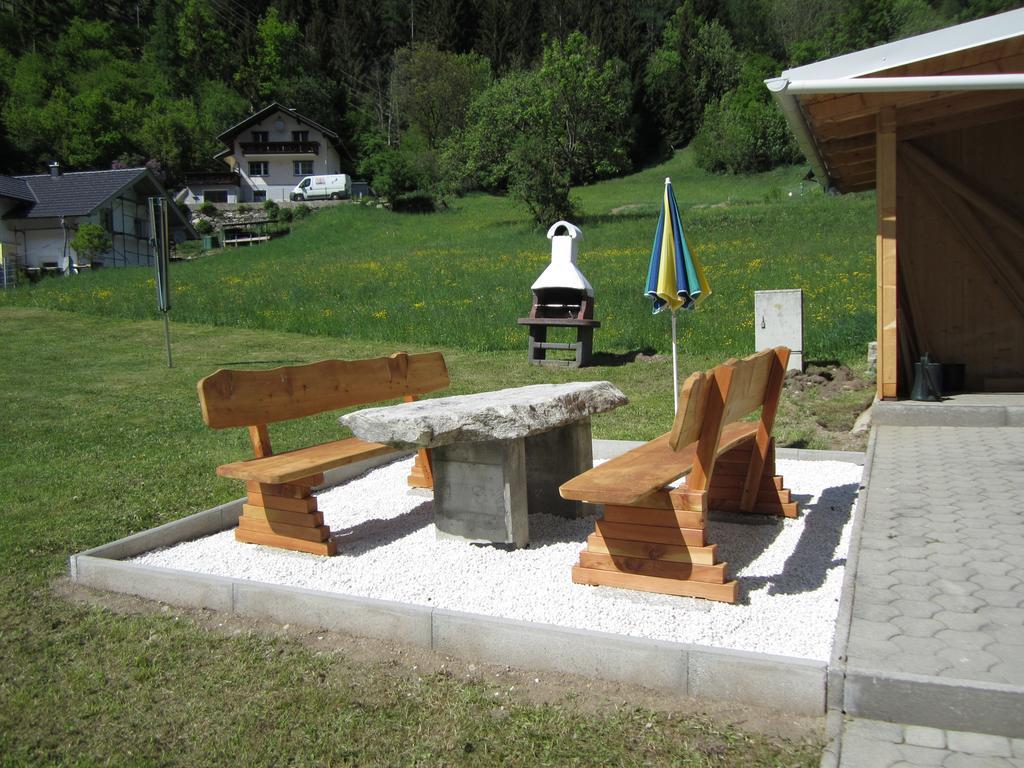 Landhaus Buerse Flattach Esterno foto